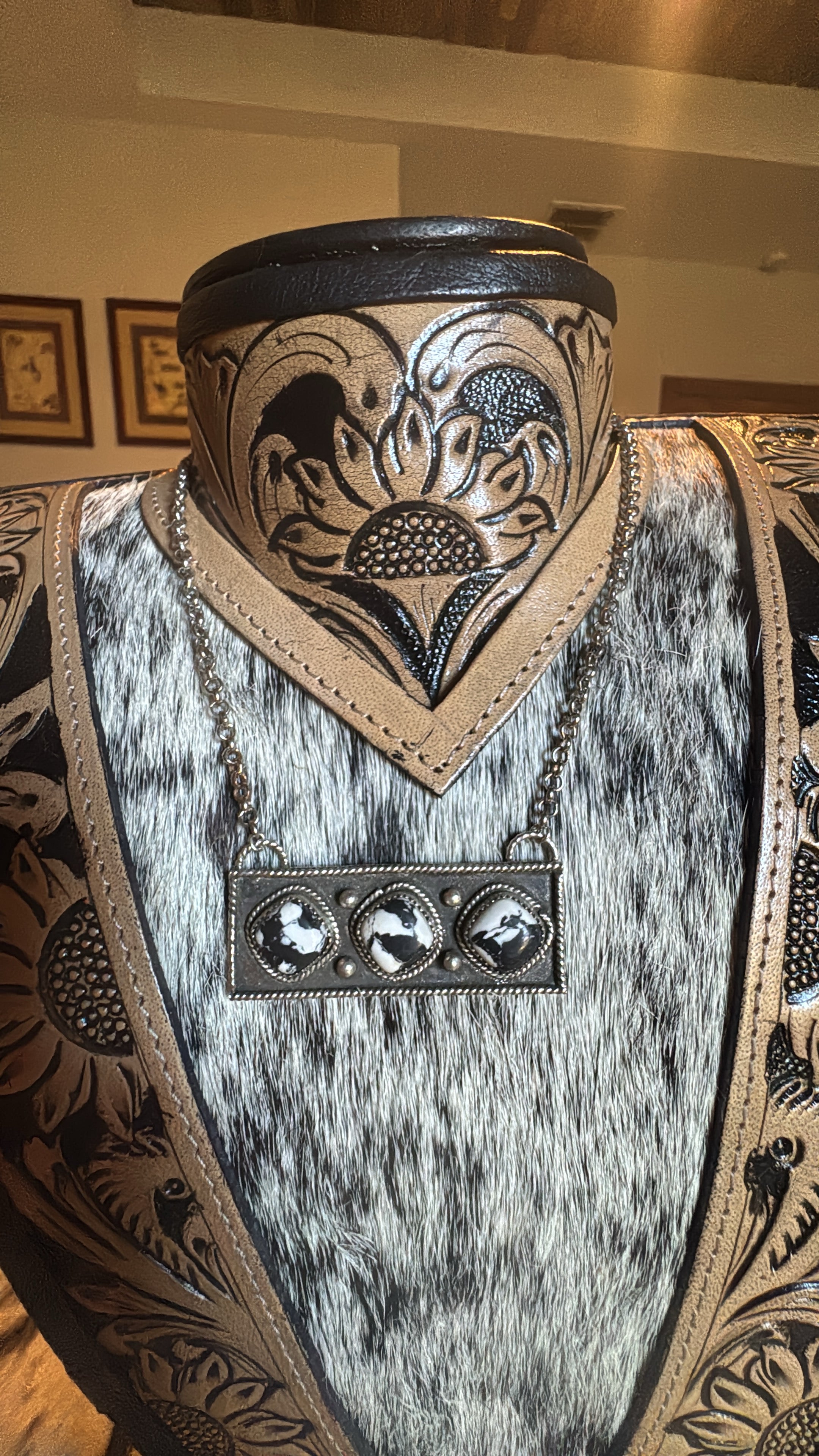 White buffalo Bahr necklace