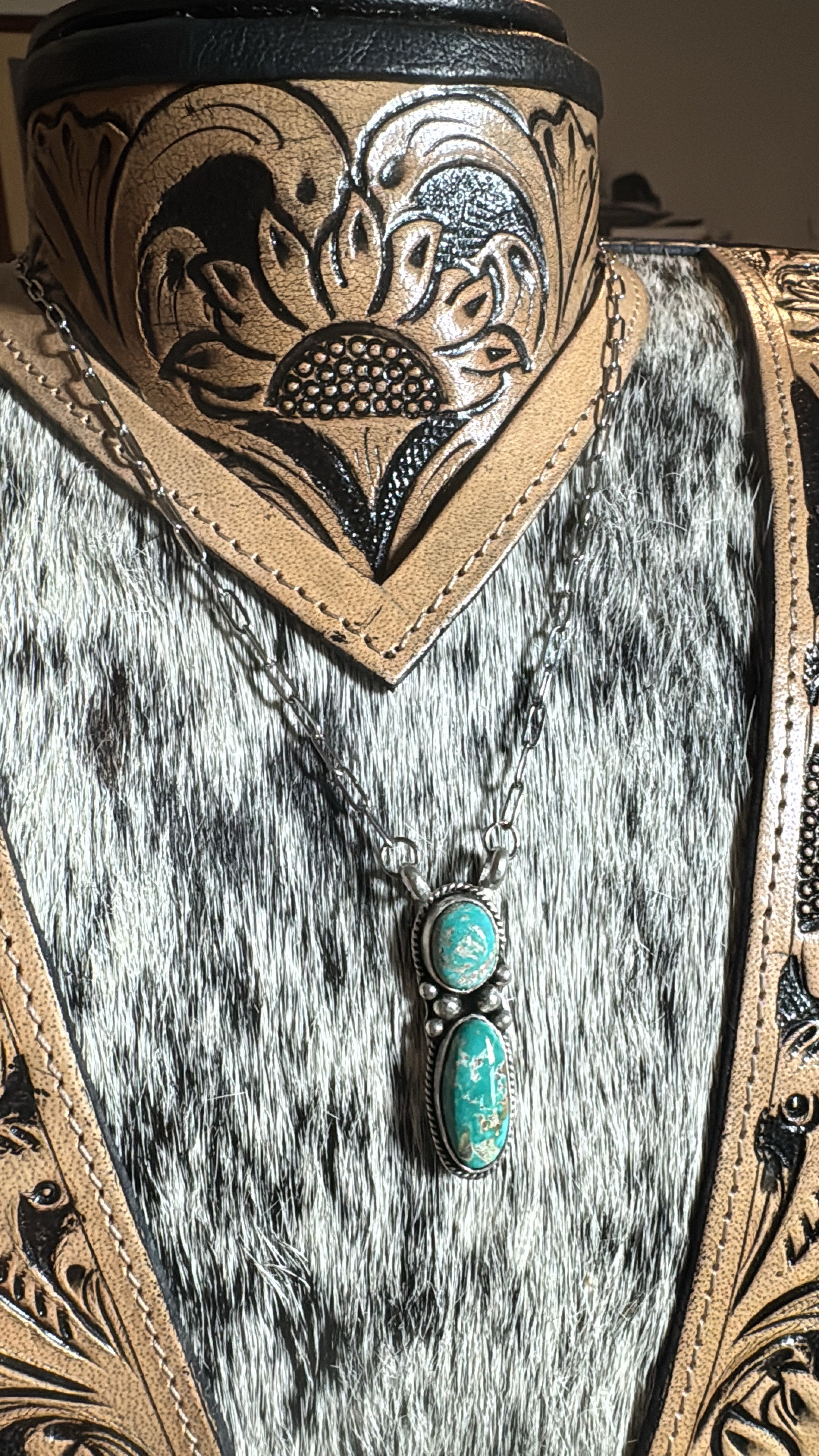 Fox turquoise necklace