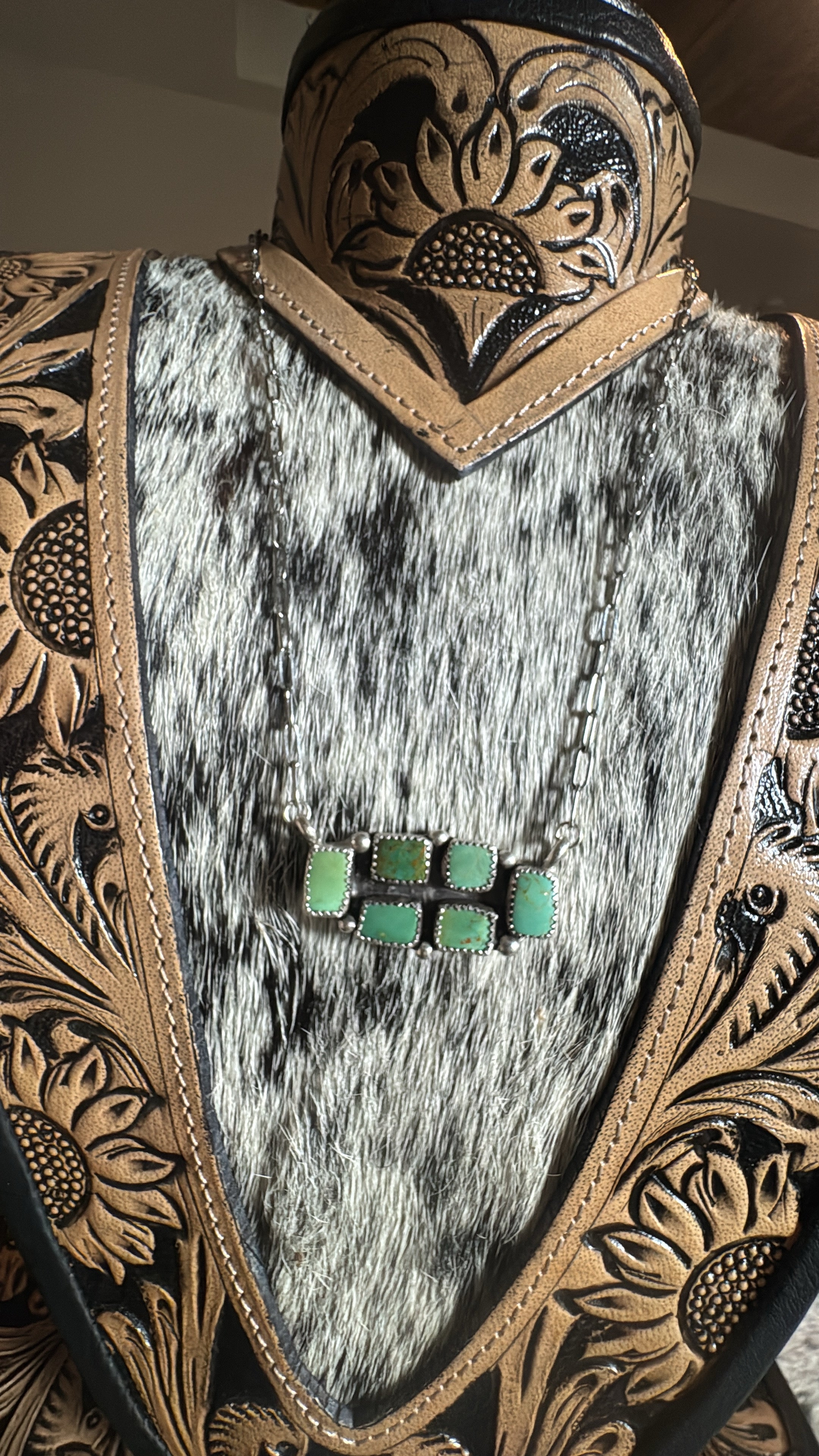 Mountain turquoise necklace