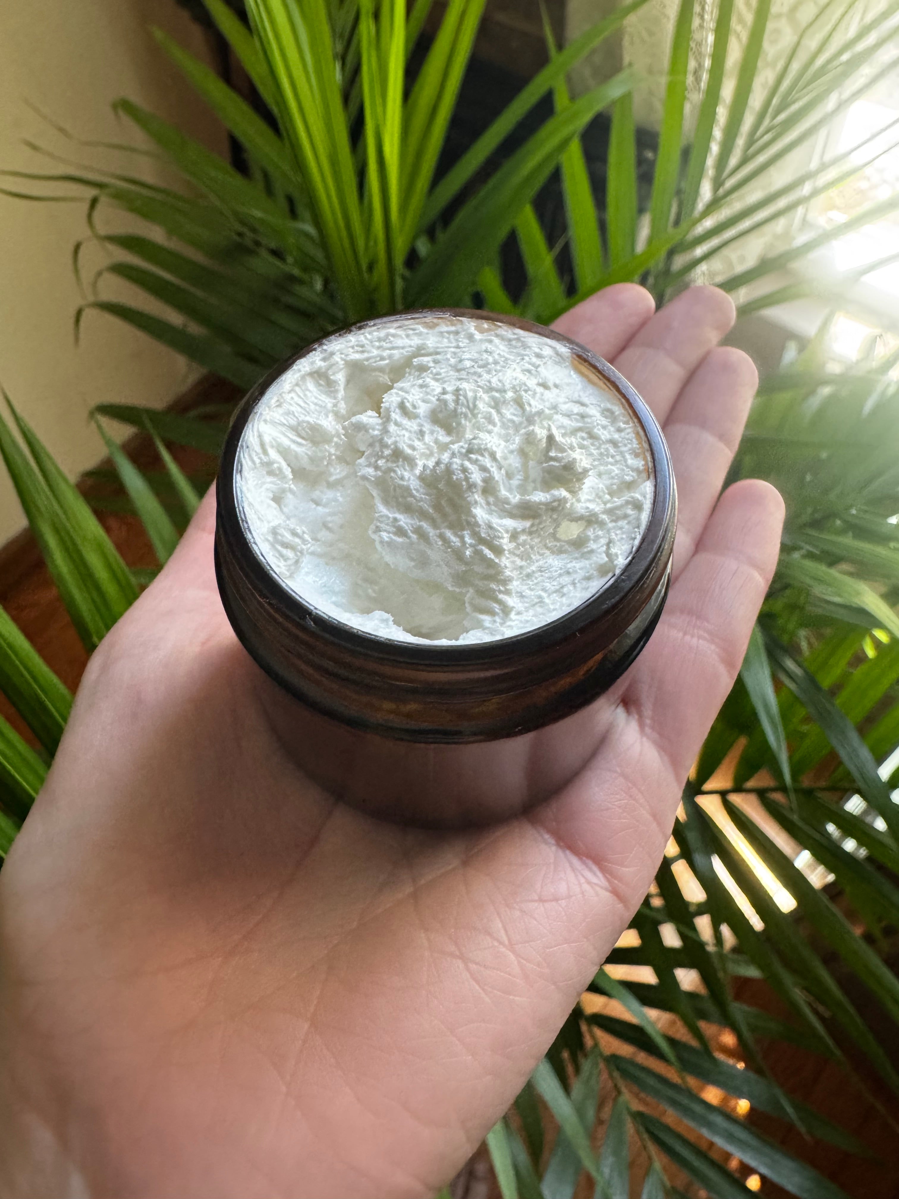 ￼Grass fed beef tallow sunscreen