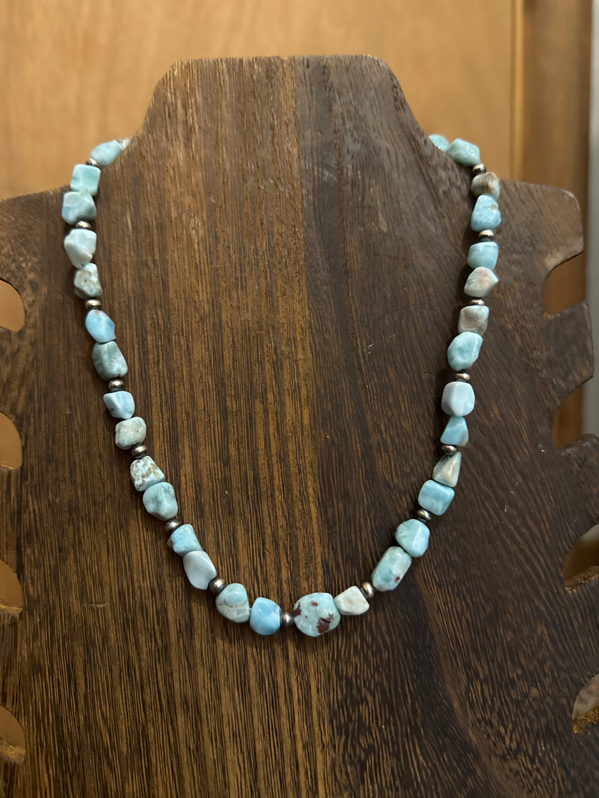 Lamar necklace 16 inches long +2 inch extender