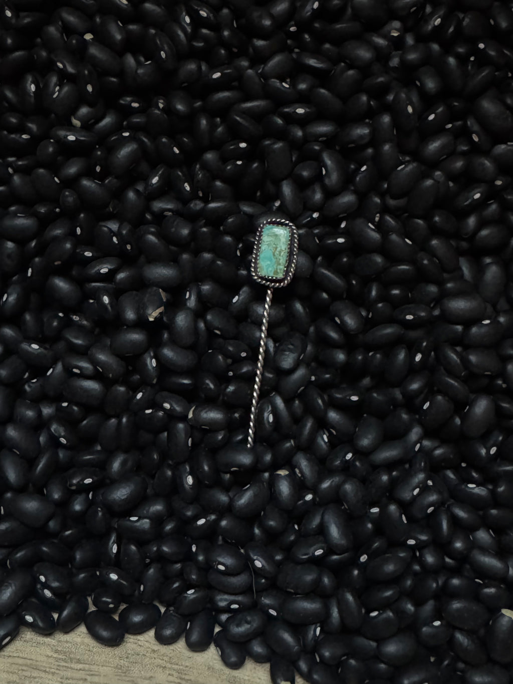 Royston turquoise hat, pen