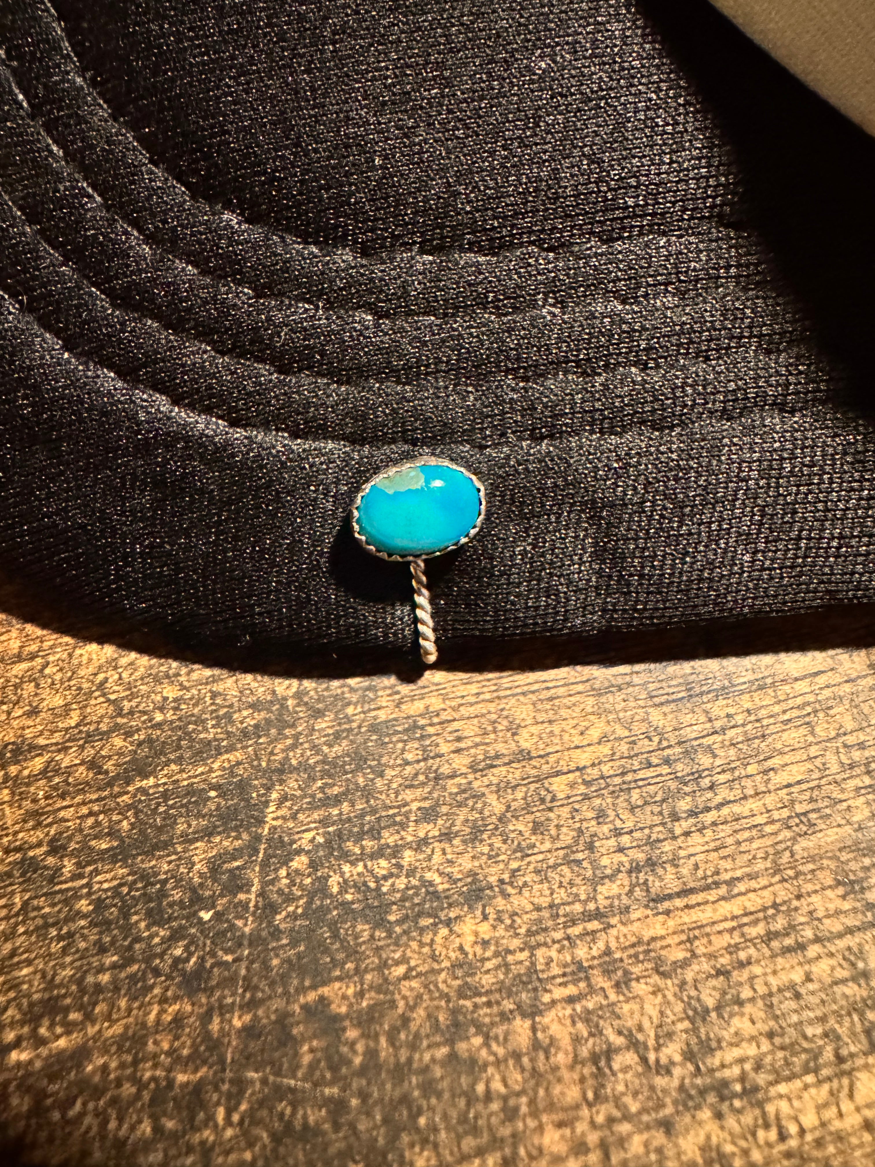 Kingman hat clip