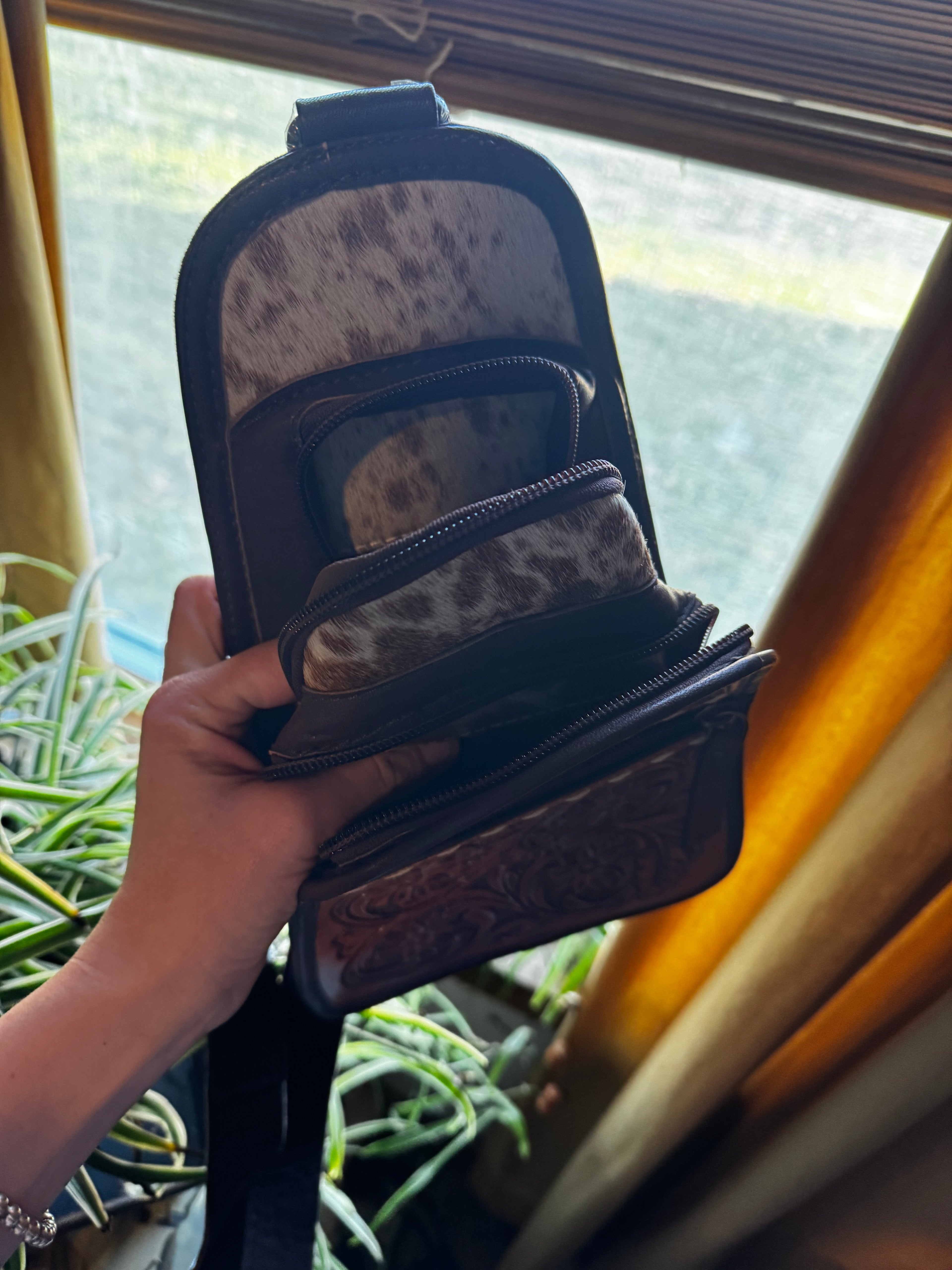 Western Linens - Daisy tooled leather & cowhide sling bag